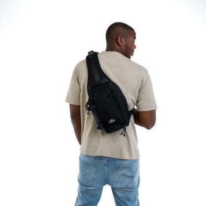 Cross Body Charlie (103100877)